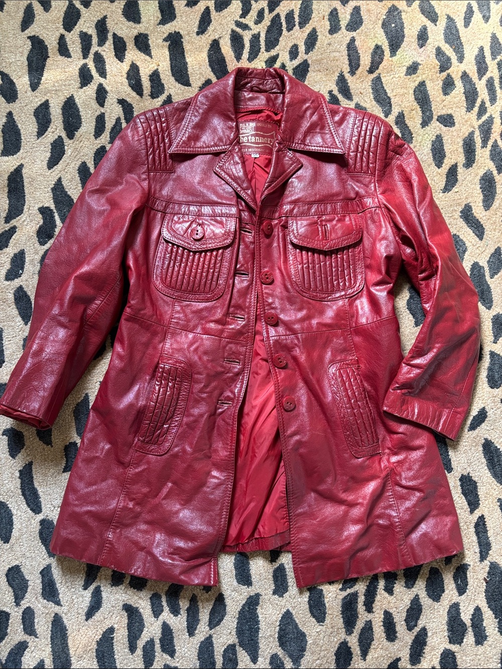 1970s Vintage burgundy leather coat